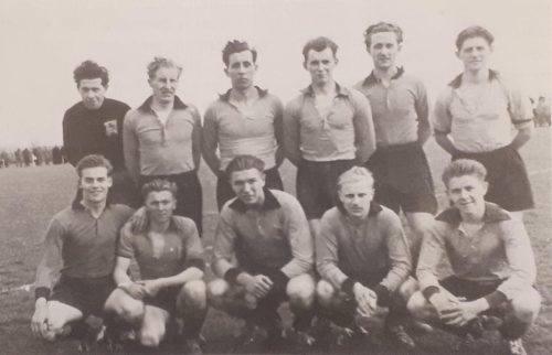 Het 1e elftal d.d. 24 april 1955